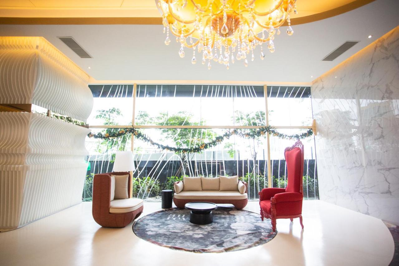Arte Mont Kiara By Psm Luxury Suites Kuala Lumpur Exterior photo